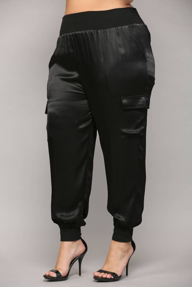 NERO PANTALONI JOGGER CARGO IN RASO FP3176P in vendita all&#x27;ingrosso su Faire4