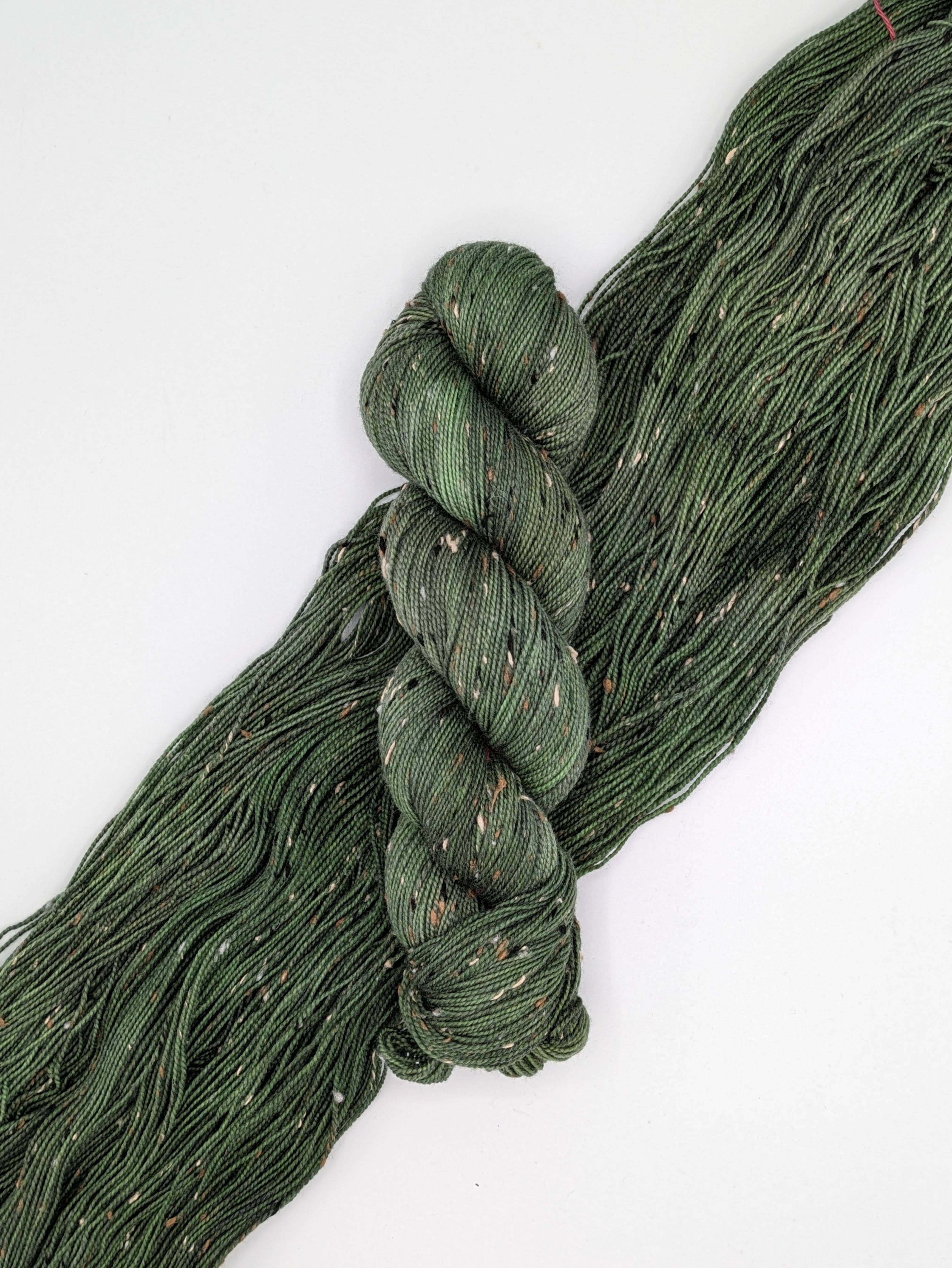 MakerWool - Wholesale Yarn - Tweed Fingering Yarn - 85% Superwash Merino & 15% Nep0