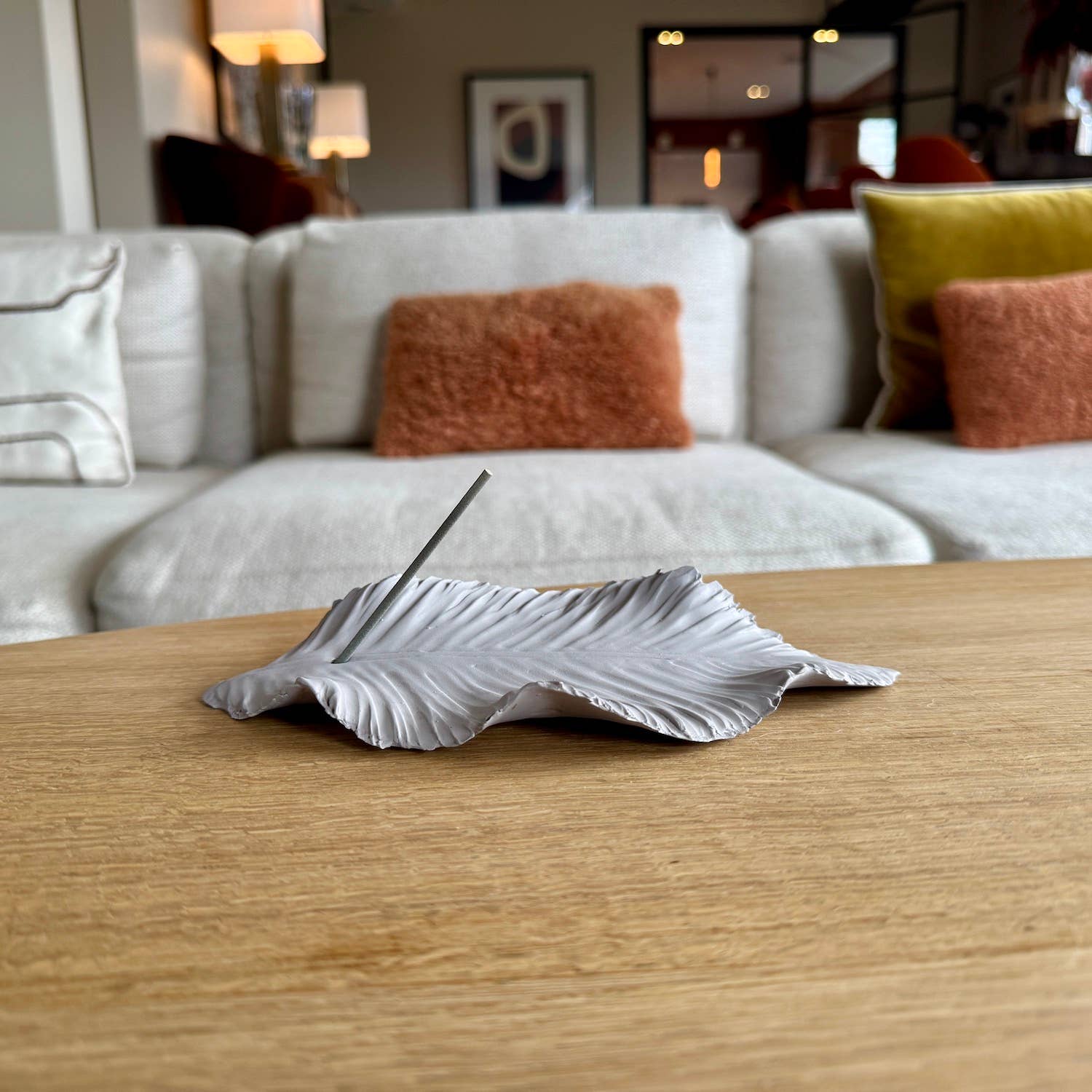 Anoq - Wholesale Incense Holder - Scent burner - White ceramic incense holder - White Leaf7