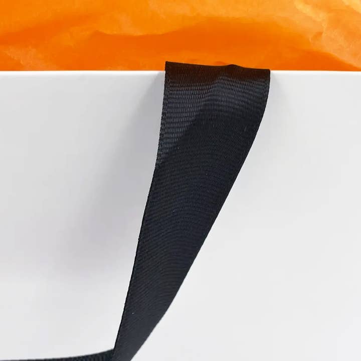 ByHome - Wholesale Gift Bag - 10pcs, premium Threaded Rope White Gift Bag w/ free tissue