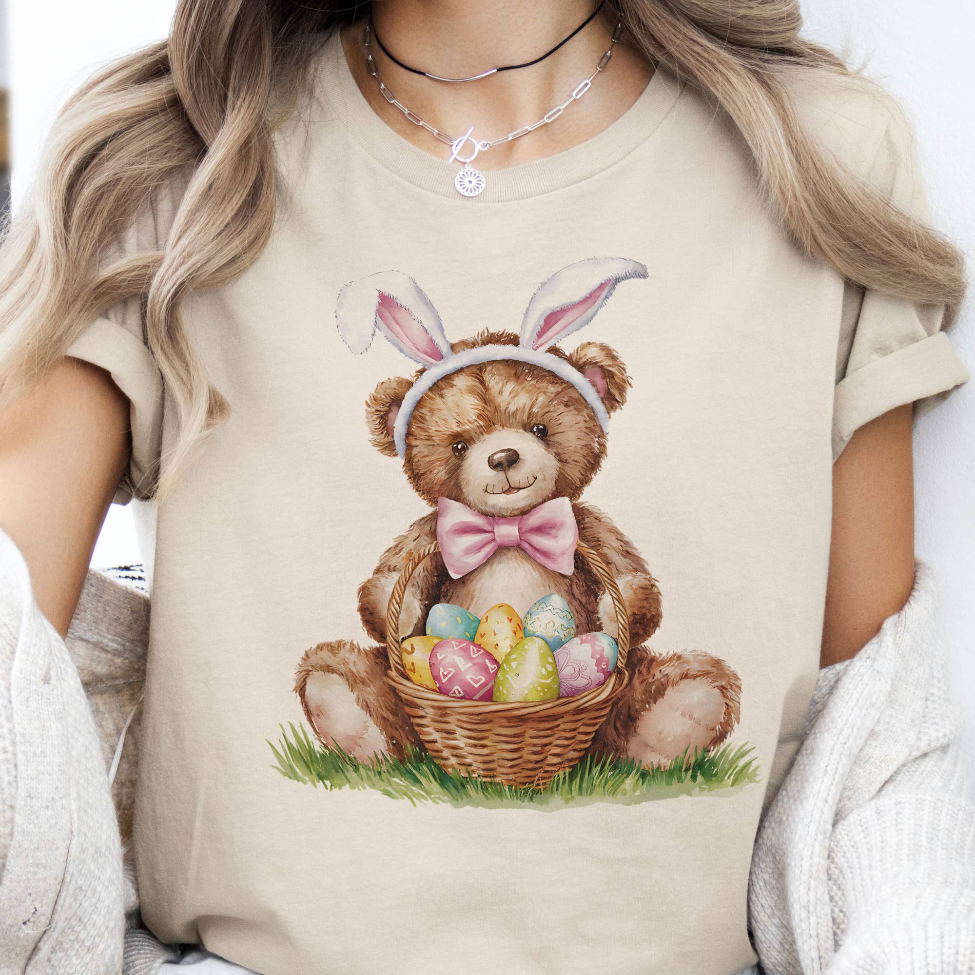 Par.tees by Party On! – wholesale T-shirt (graphic) – women's – Easter Bunny Teddy Bear Rabbit Spring Vintage Graphic Tee2