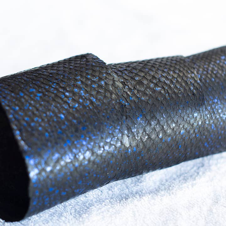 Fish Leather Studio – Großhandel Bastelzubehör – Nordatlantischer Lachsleder| Fischleder | Lederhandwerk5