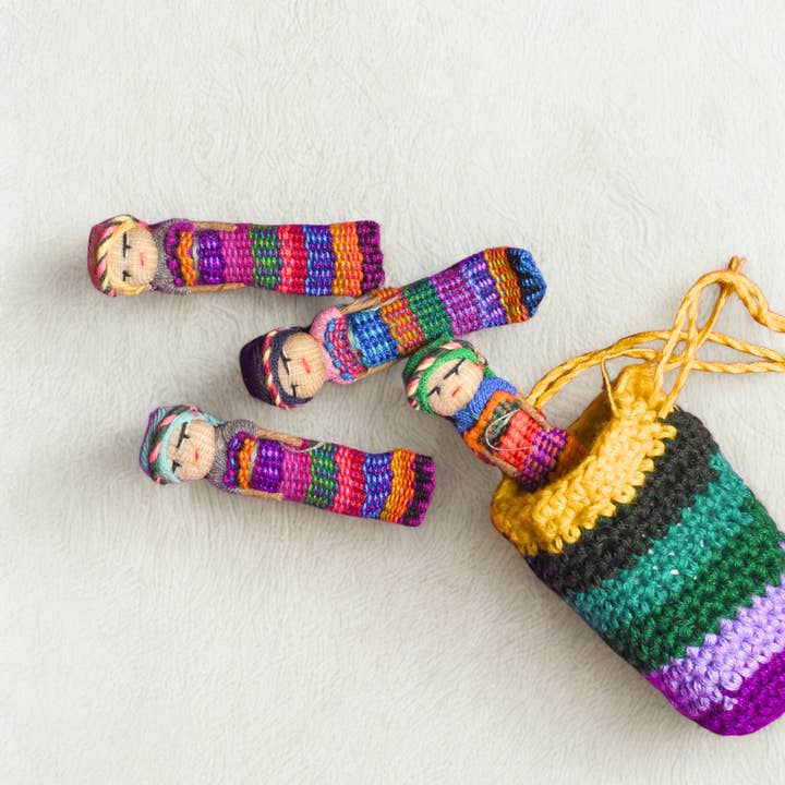 Lumily - Vente Poupée – enfant - Worry Poupée Crochet Pochette avec Quatre Poupées - Guatemala