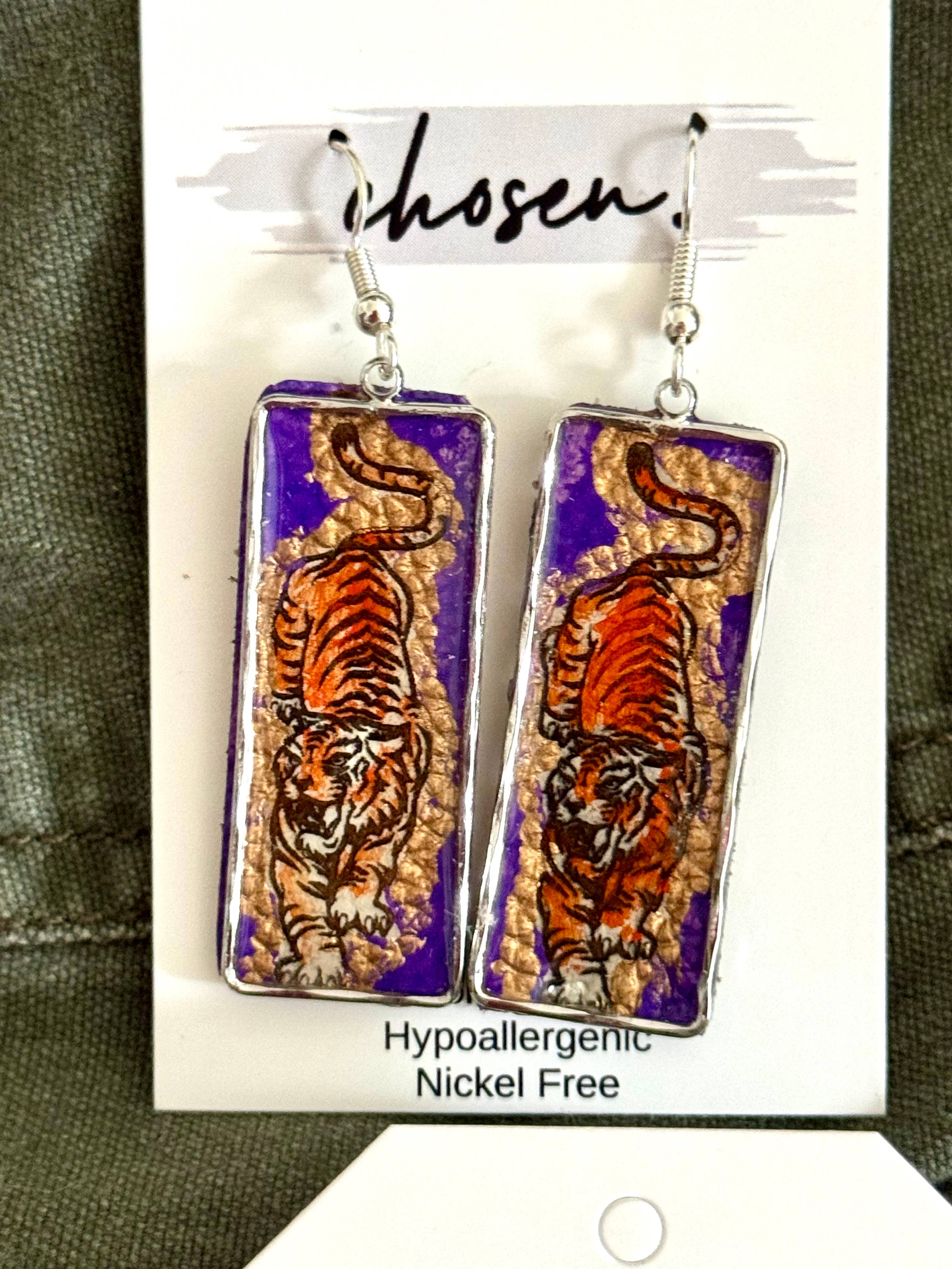 Chosen – Großhandel Ohrhänger – Tiger handbemalte Lederohrringe Spieltag0