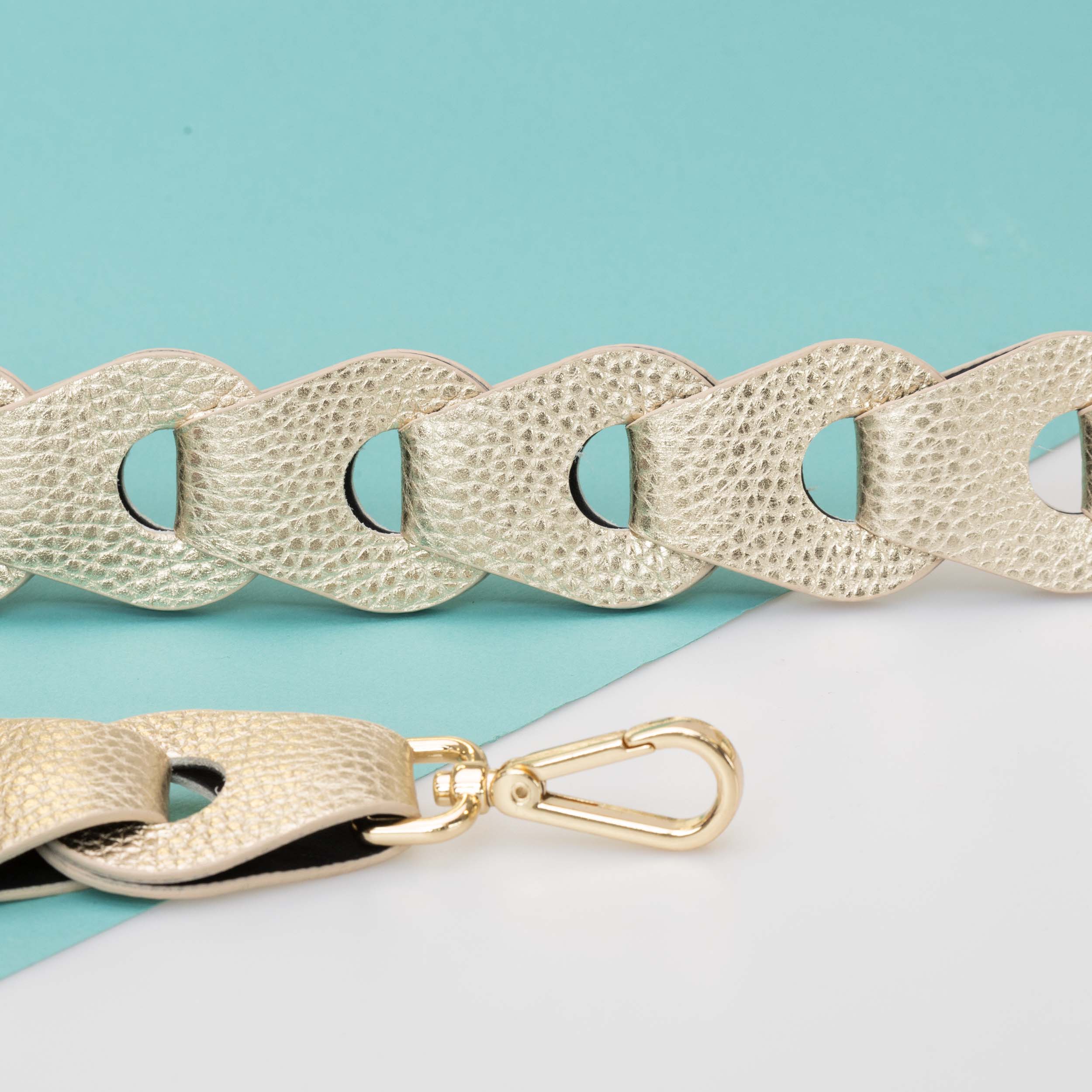 Kascha-C - Wholesale Keychain - Unisex - Leren koord2