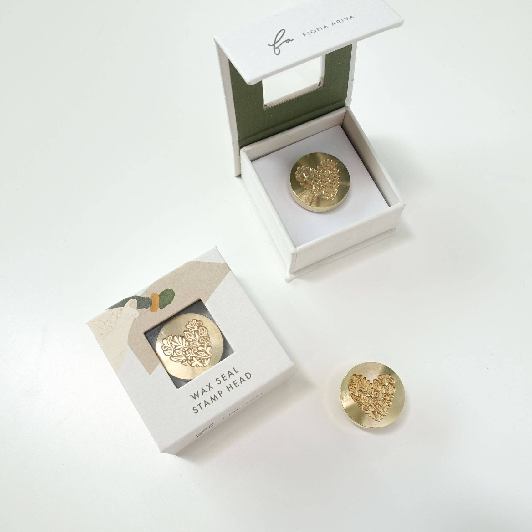 Fiona Ariva – wholesale Rubber/decorative stamp – Botanical Floral Love Heart wax seal stamp, wax seal kit or0