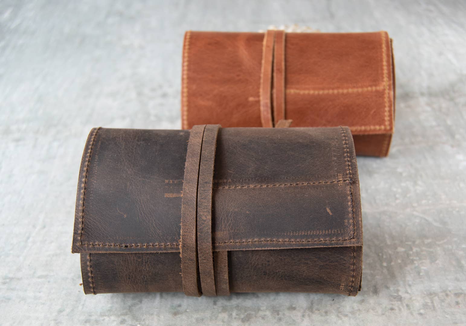 Creatico - Wholesale Reisset - Life Arts Enya Small Travel & Tech Kit op rolletjes6