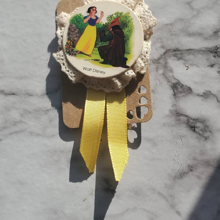 Skullduggery Studios - Wholesale Brooch - Pog upcycled pop culture brooch10