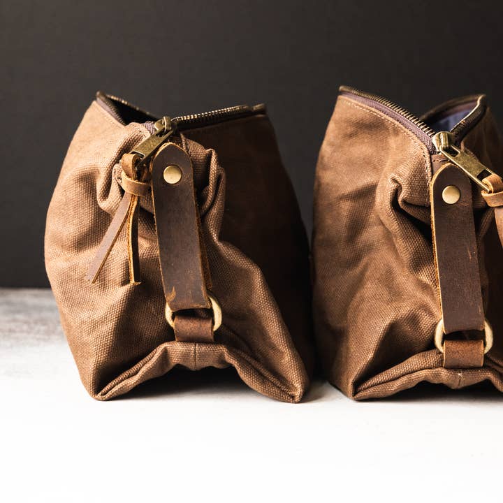Roosevelt Supply Co. - Wholesale Toiletry Bag - Men's - Waxed canvas toiletry bag