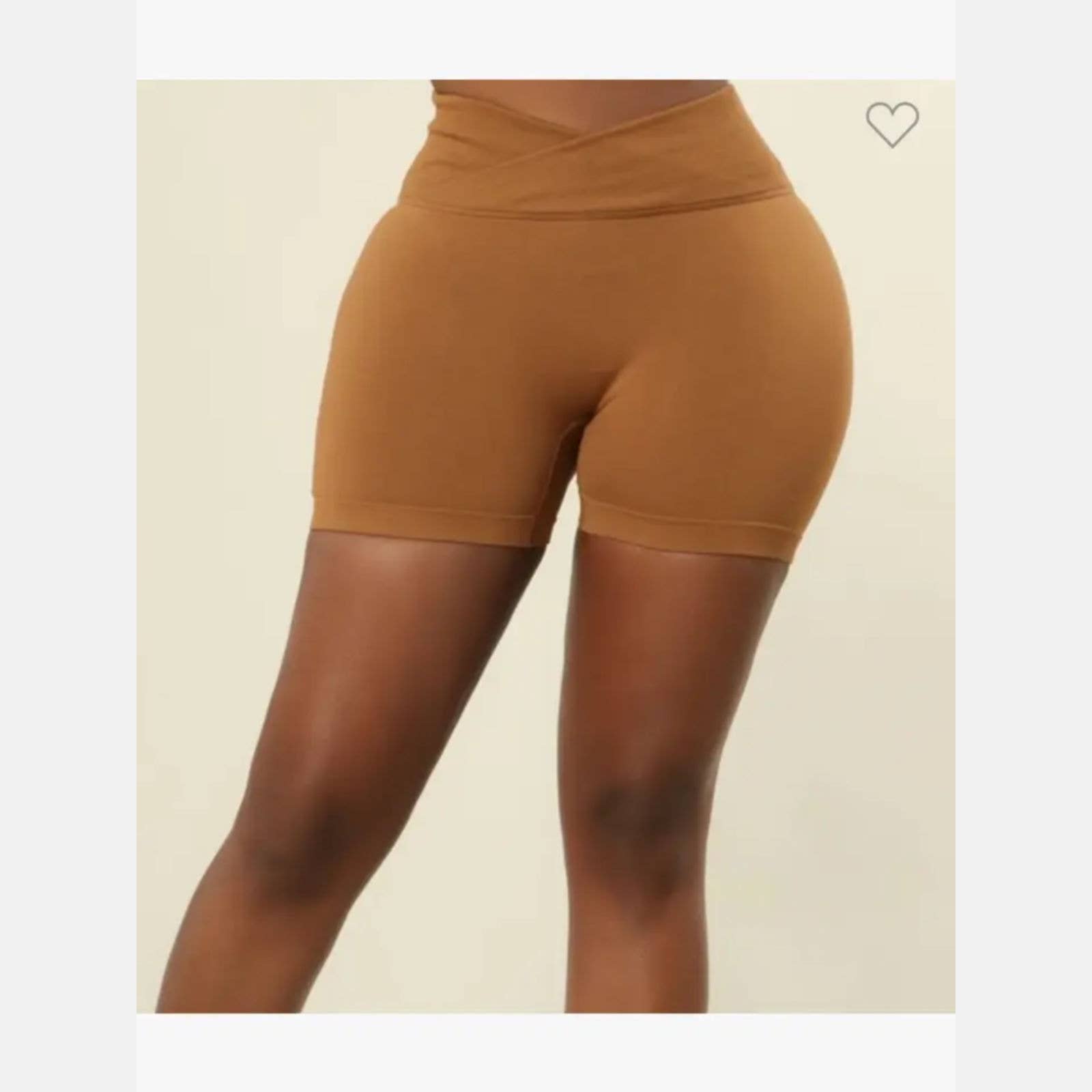 JBLA FASHION - Vente Short de sport – femme - LEG15 SHORT - SHORT BRÉSILIEN LIFTING DES FESSES AVEC TAILLE EN V4