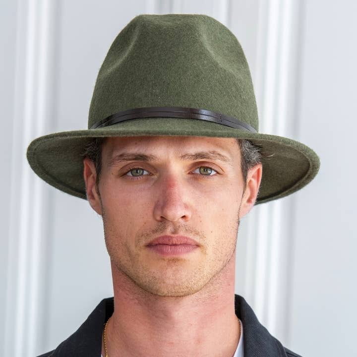 TRAVAUX EN COURS... - Wholesale Fedora - Women's - FELT HAT - leather band, sewn brim70