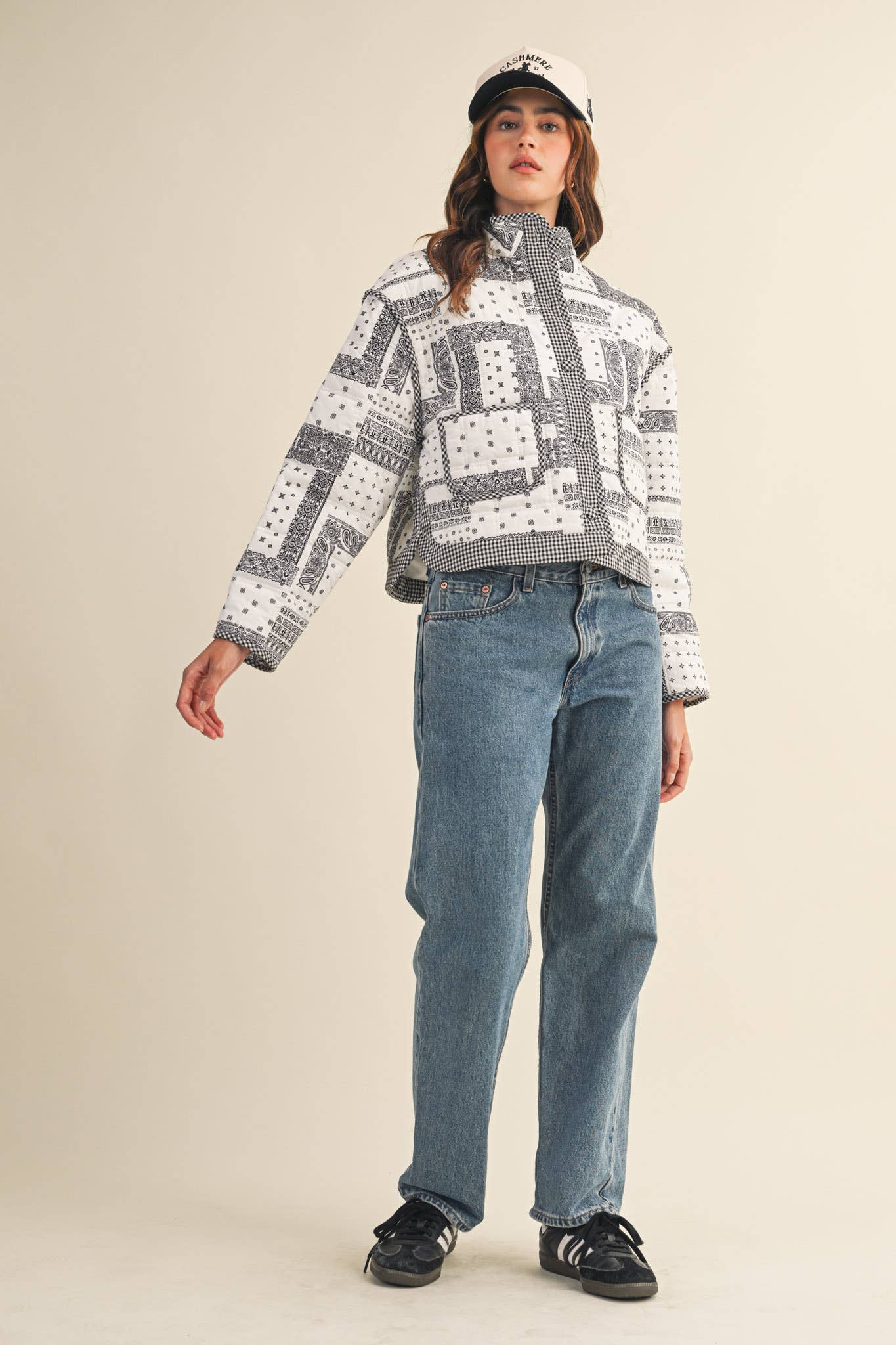 &MERCI - Wholesale Jacket - Women's - BANDANA PATCHWORK QUILTED JACKET MJK417510