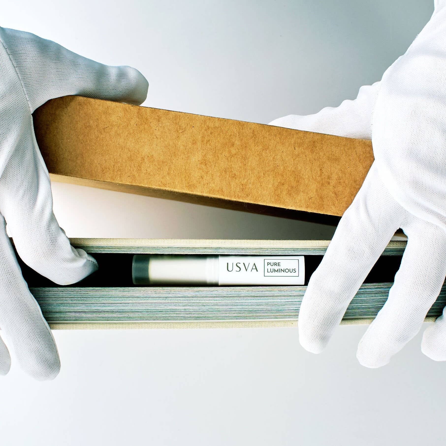 Usva Cosmetics - Wholesale Lip Balm - Pure Luminous Deeply Nourishing Lip Balm, Fragrance Free7