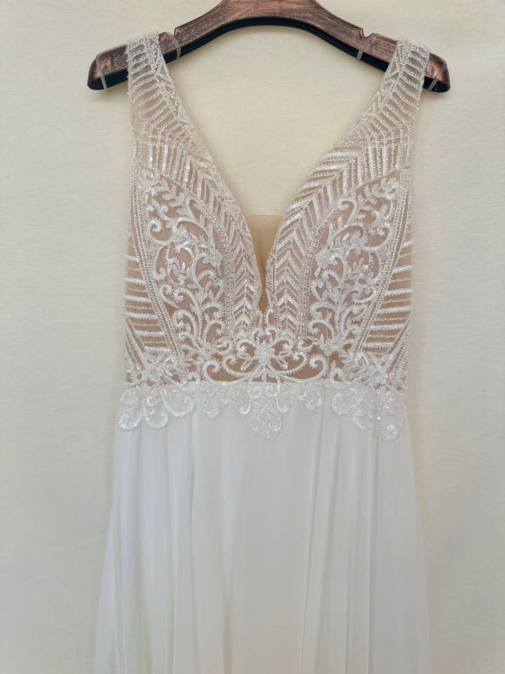 Invitadissimas – wholesale Gown – Women's – Wedding dress TL-964