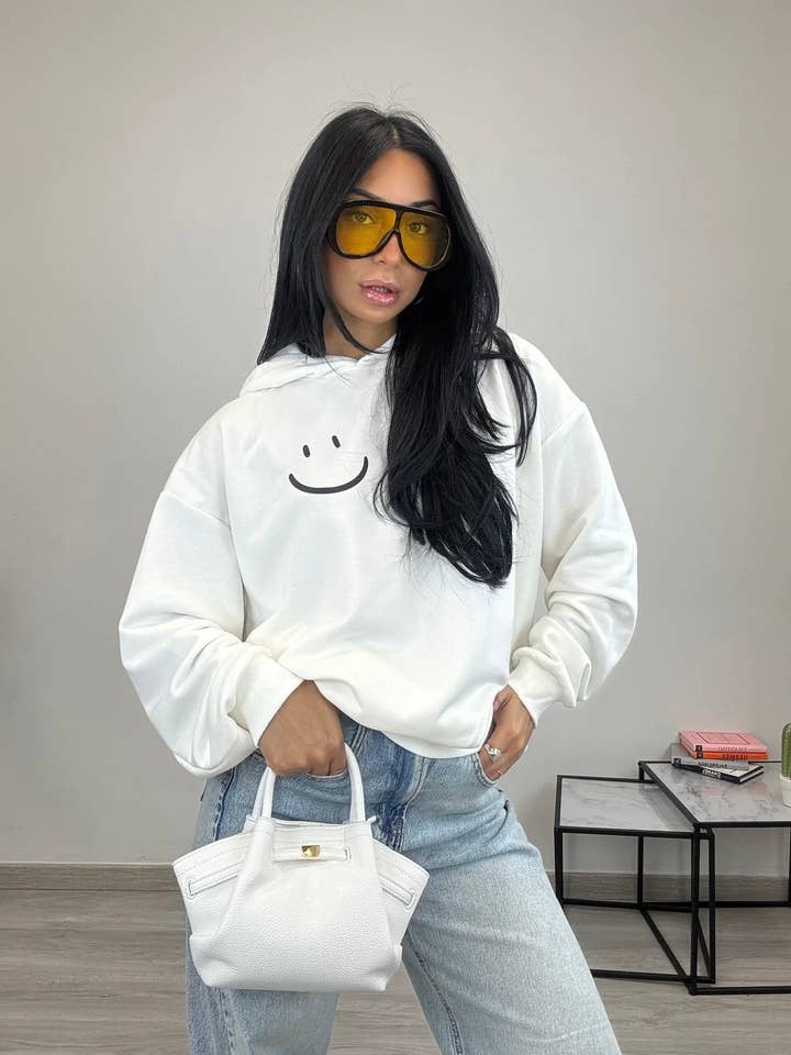 Vert Sweat à capuche sourire en vente sur Faire3