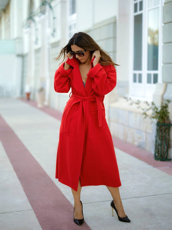 Robe longue Mostly avec ceinture et œillets pour la vente par Elisabeth Moments