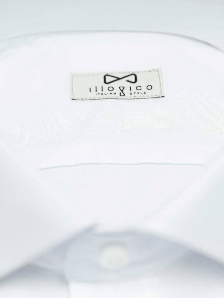 Weiße Hemd aus 100 % Baumwolle für den Großhandel von Illogico