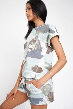 Mystree - Wholesale T-Shirt - Women's - 19132 Camo Print Top7