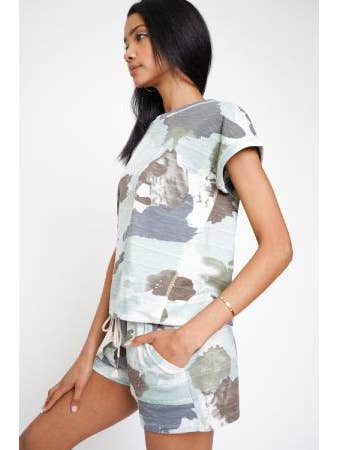 Mystree - Wholesale T-Shirt - Women's - 19132 Camo Print Top7