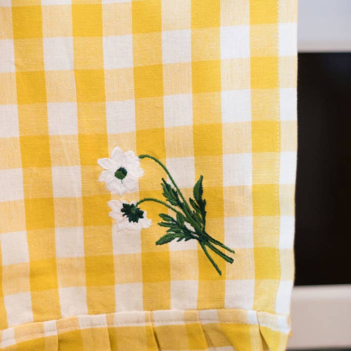 Galley and Fen - Wholesale Tea Towel - Yellow Ruffled Gingham Dish Towel