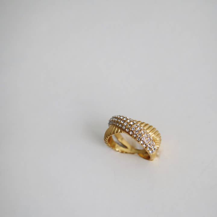 JESSA Jewelry - Wholesale Cocktail/Statement Ring - Riley Ring | Gold Pave Statement Ring