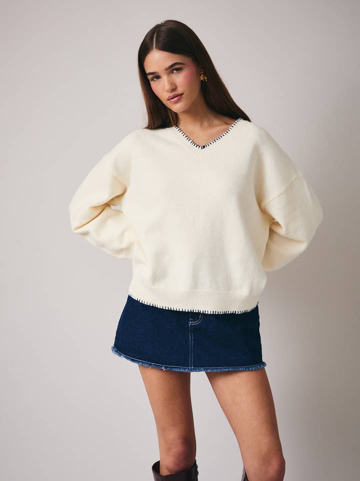 V-NECK LONG SLEEVE STITCH DETAIL SWEATER TOP for wholesale by Sunday Edition