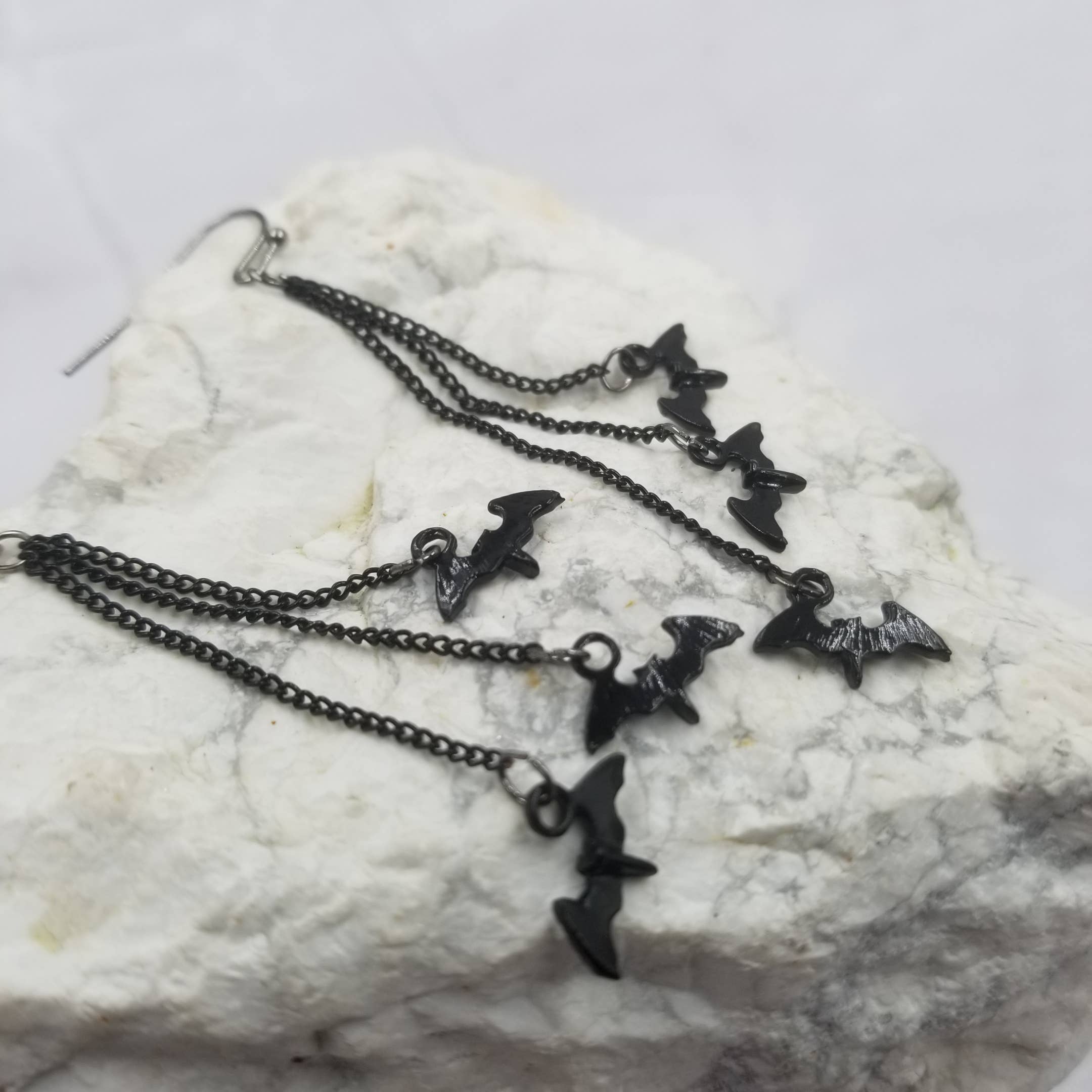 The Pretty Jewellery – Brincos de argola por atacado – Brincos Black Bat1