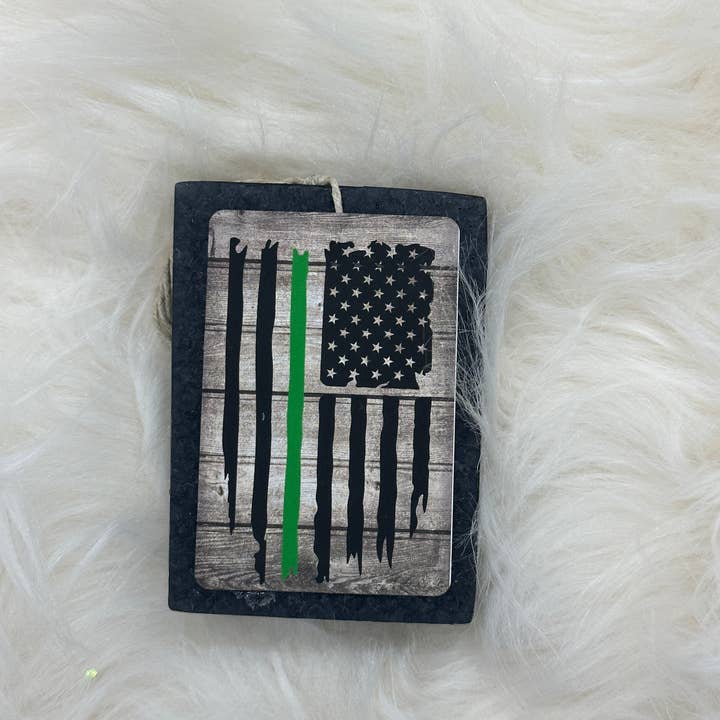Leafcutter Candle Co. - Wholesale Car Freshener - Unisex - Hero Flag Graphic2