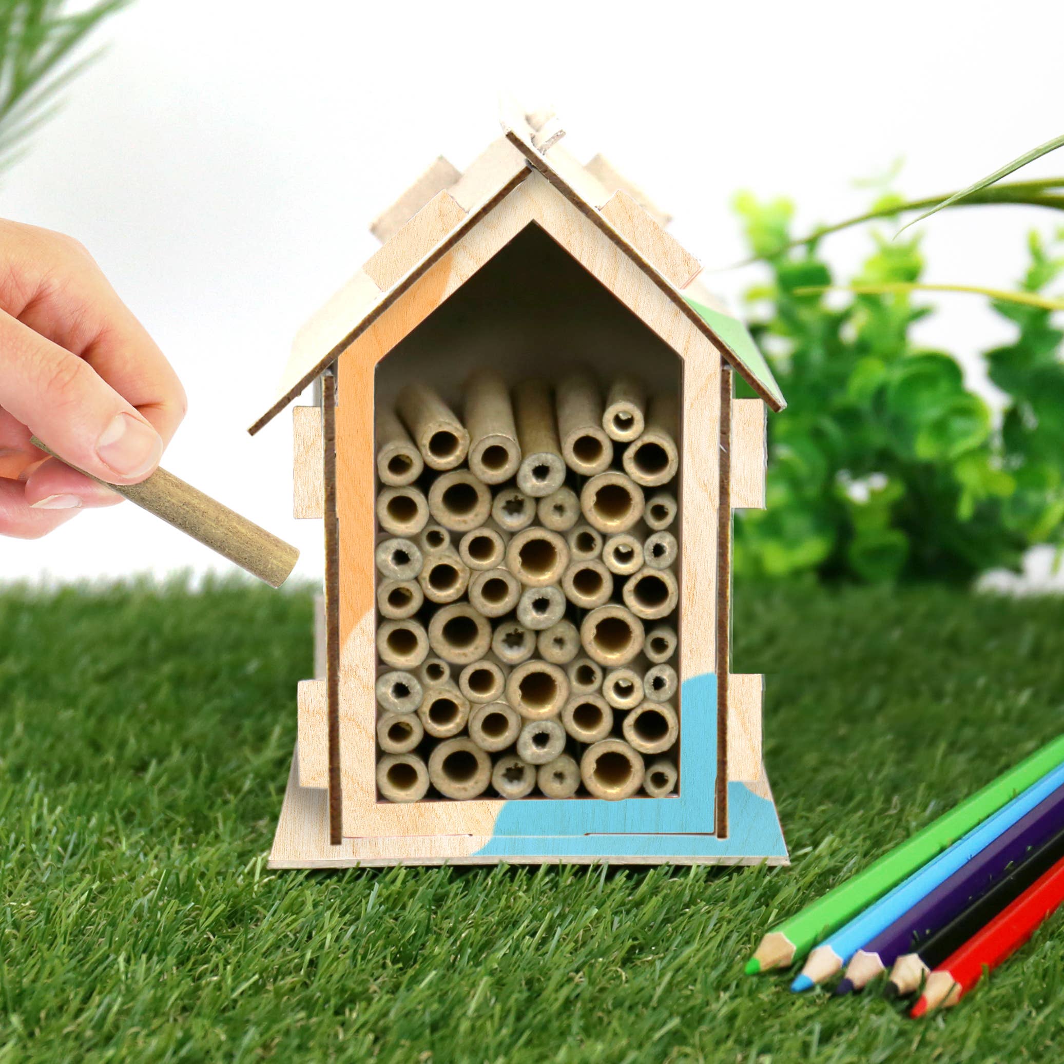 Gift Republic - Wholesale DIY Craft Kit - Bee Hotel Handmade Habitats 4