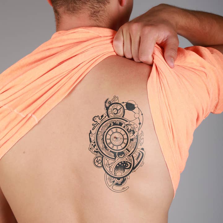 Ultra realistic temporary tattoo, new technology, duration of 1-2 weeks for wholesale by The Flash Tattoo