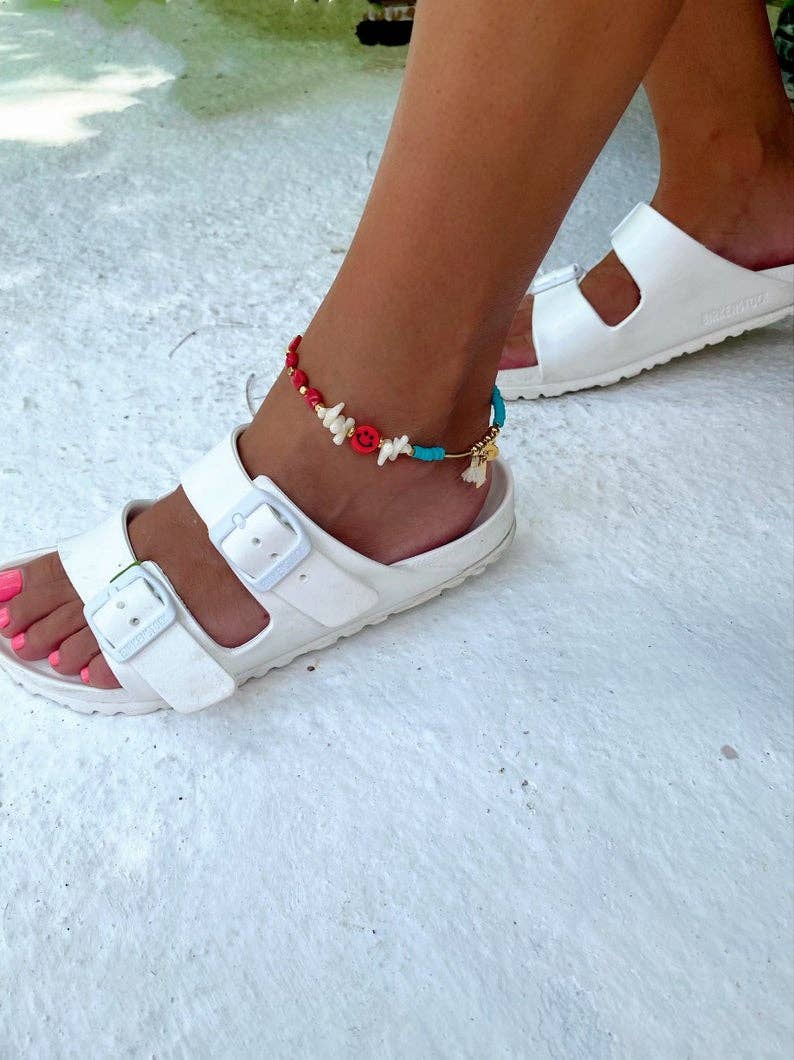 Christina Christi – Pulseira de tornozelo por atacado – Tornozeleira Boho com pingente de sorriso e miçangas coloridas3