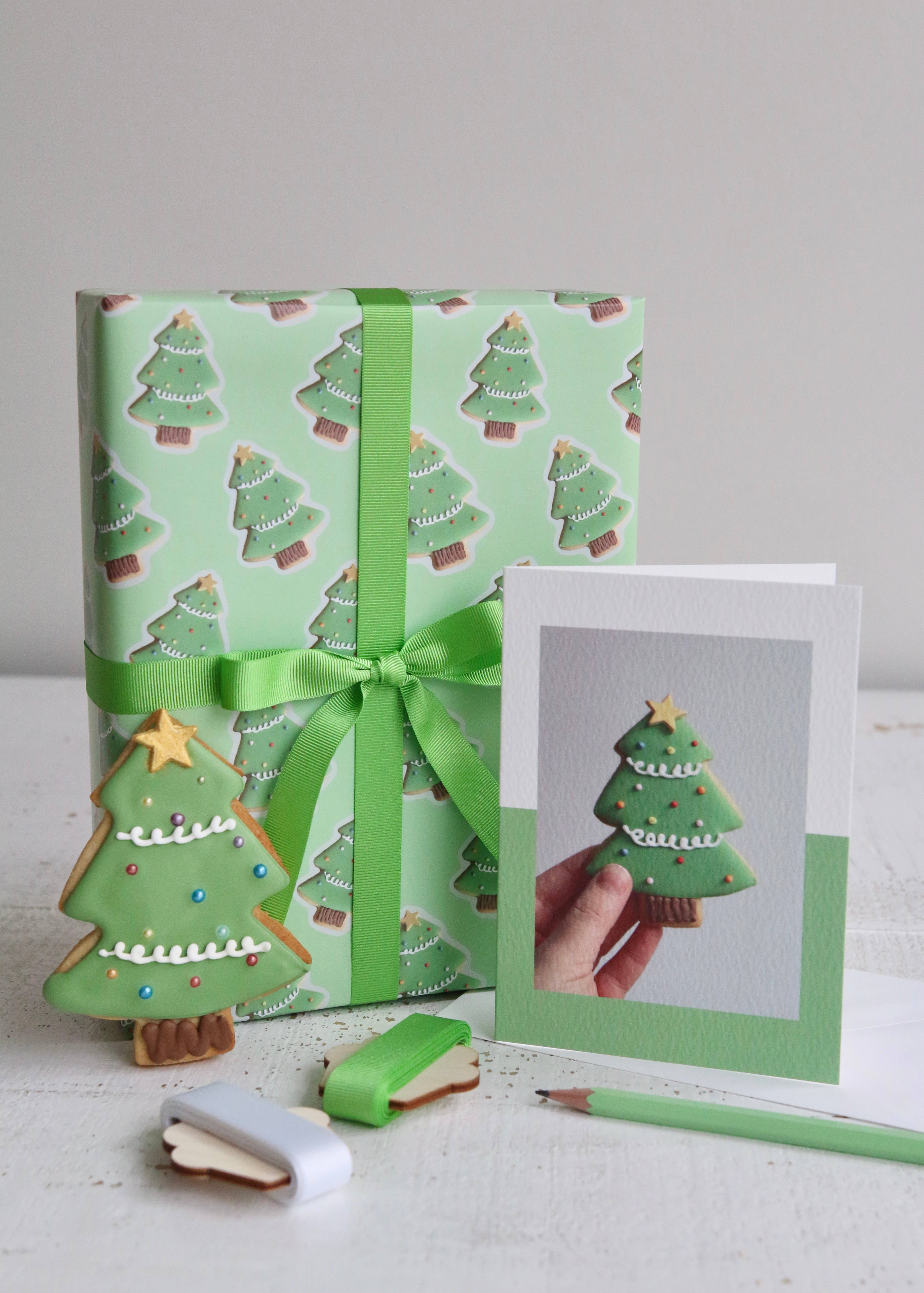 Afternoon Crumbs – wholesale Christmas card – Christmas Tree Biscuit Photo Card3