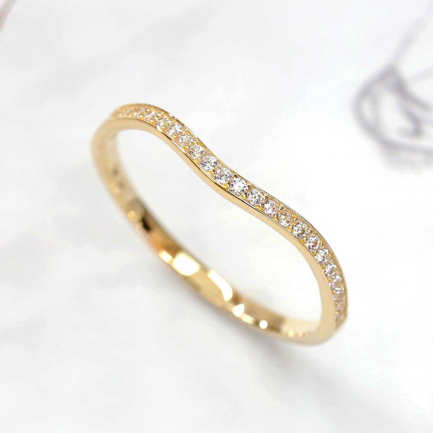 Double Accent - Wholesale Band/Stacked Ring - Evermore Trace Curve Ring – 14K Gold Half-Eternity3