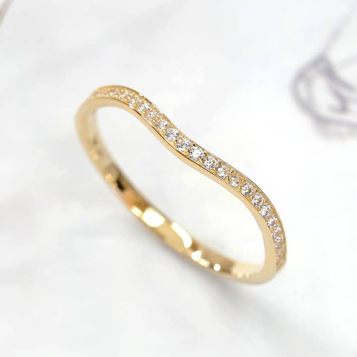Double Accent - Wholesale Band/Stacked Ring - Evermore Trace Curve Ring – 14K Gold Half-Eternity3