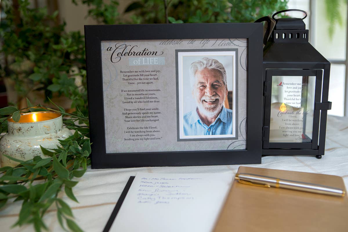 The Grandparent Gift Co. Inc. - Wholesale Picture Frame - Celebration Of Life Memorial Photo Frame 8x10 63002