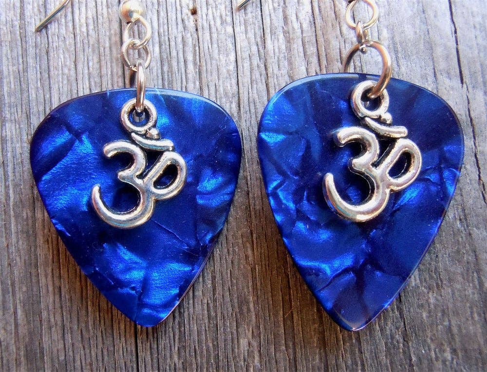 Simply Raevyn - Wholesale Dangle Earrings - Ohm Charm Guitar Pick Earrings8