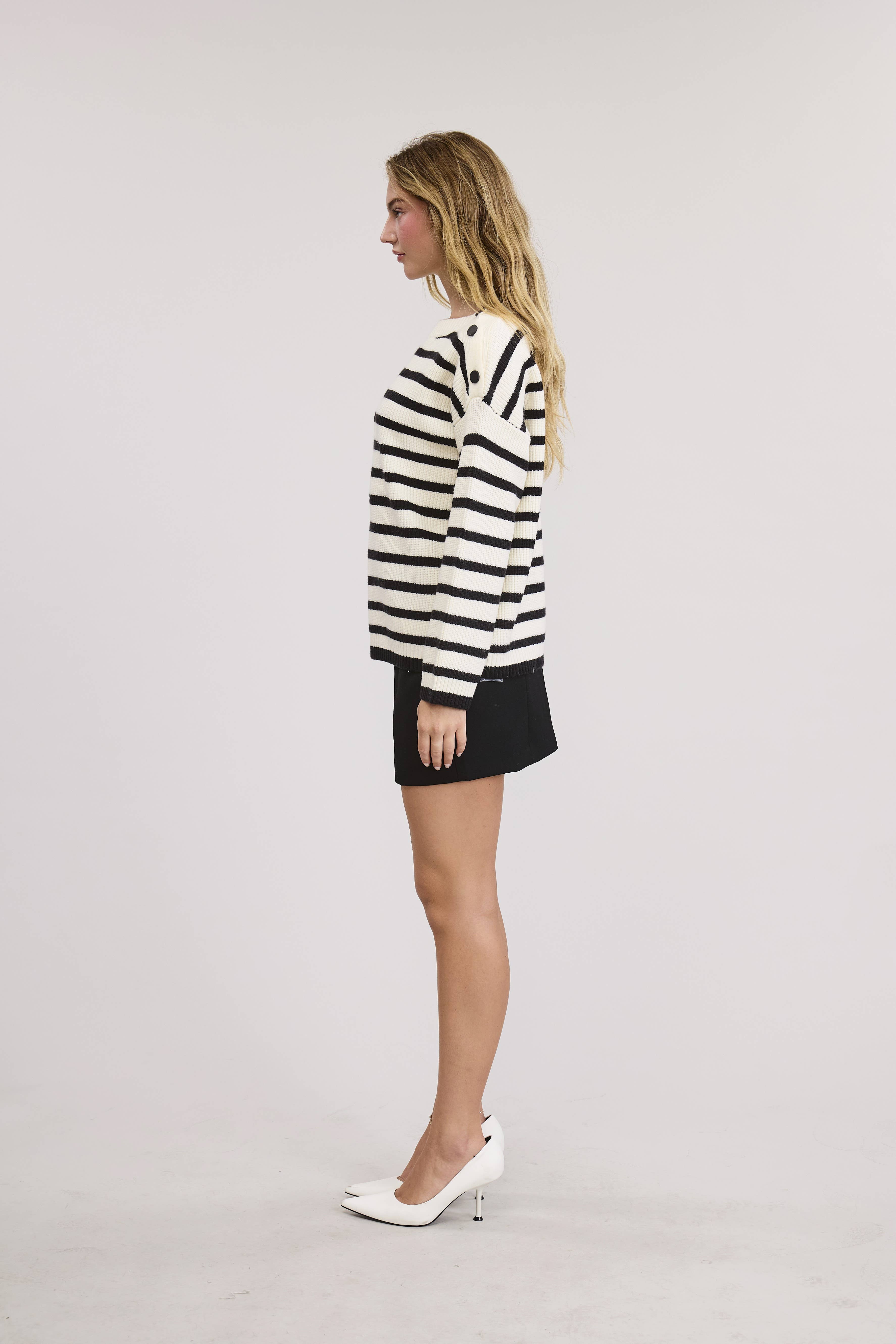 FLAT WHITE - Wholesale Pullover-trui - Dames - Francis Trui met capuchon3