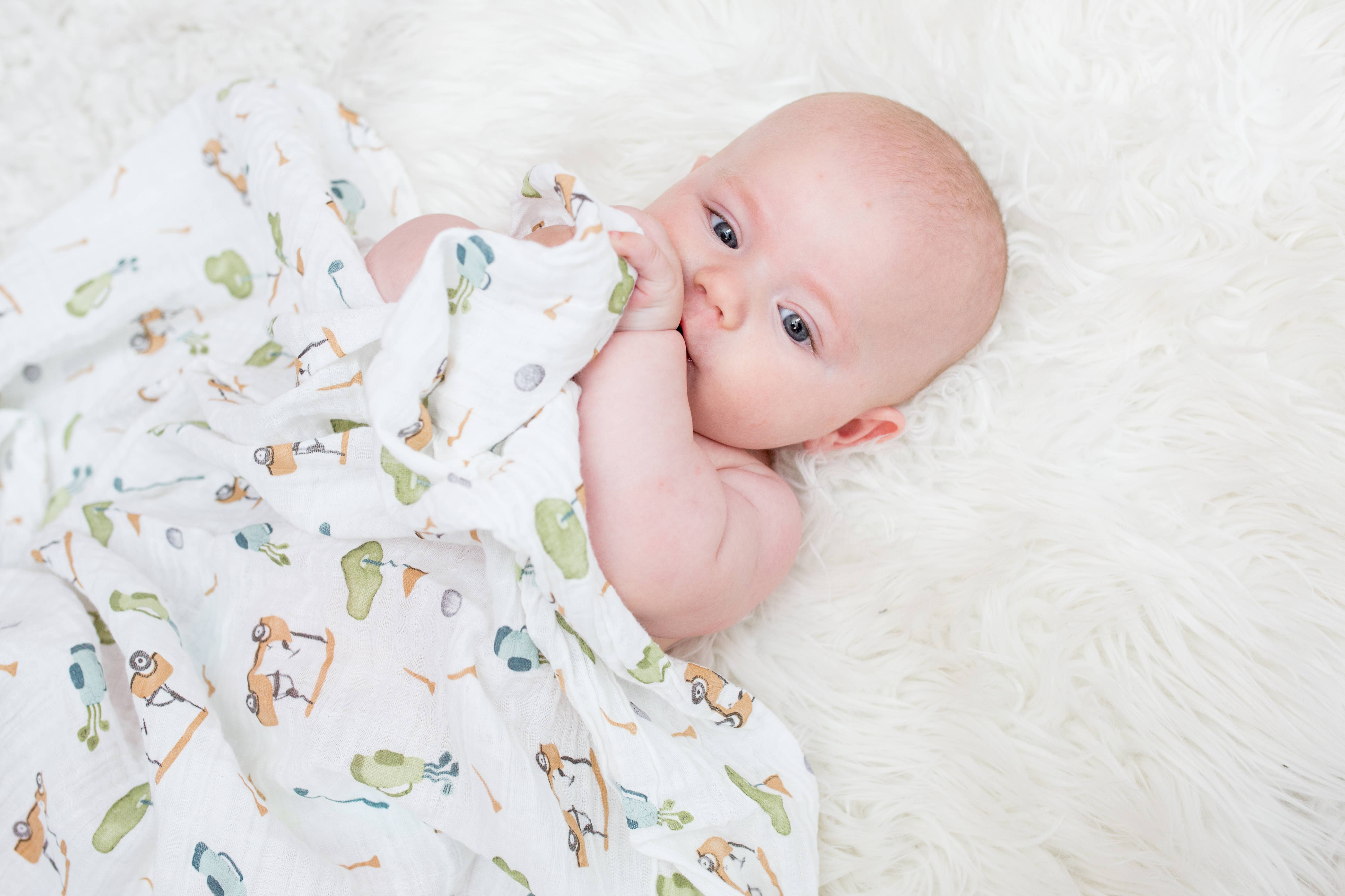 Lulujo Baby - Wholesale Swaddle - Baby - Muslin Swaddle Blanket – Golf (47" x 47") 4