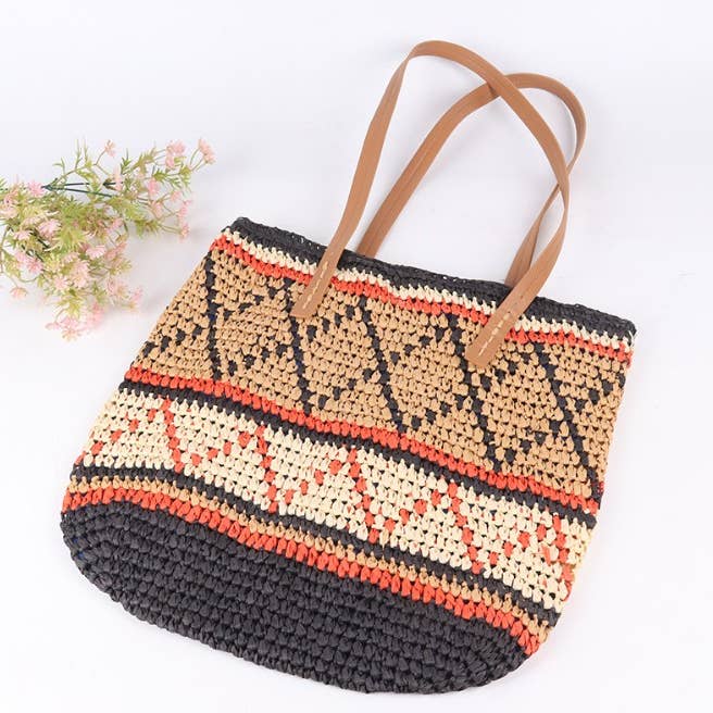 Stor håndvævet stråtaske med lynlås foroven for engroshandel hos Hatzzi