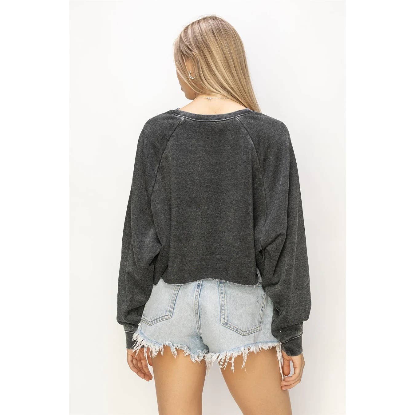 Apolline - Wholesale Sweatshirt - Women's - LAID BACK CROP SWEATSHIRT1