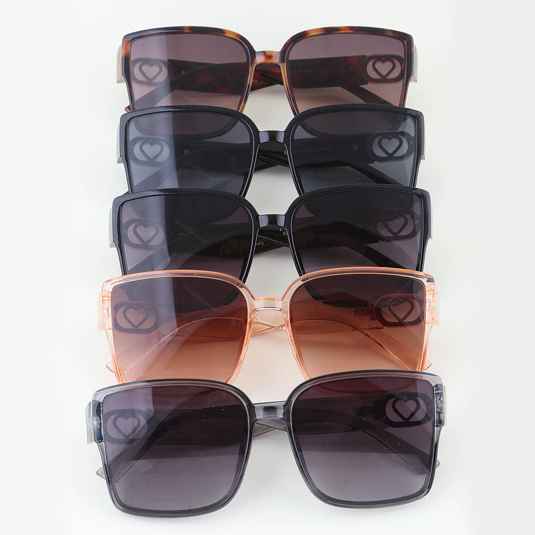 MIX Heart Chain Box Sunglasses for wholesale on Faire0