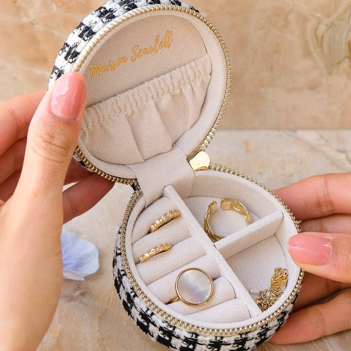 Maison Scarlett - Wholesale Jewelry Box/Organizer - Yvonne houndstooth travel jewelry box