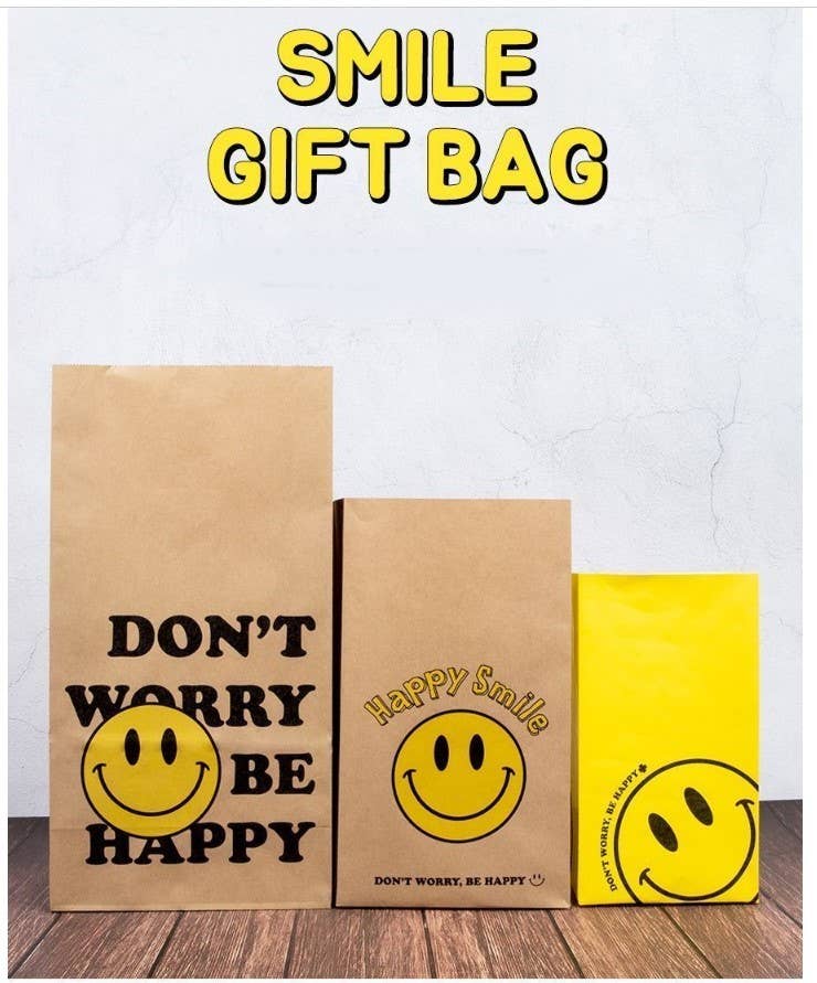 K-Wonderland - Venta al por mayor Conjunto de bolsas de regalo - Set de 6 bolsas de papel con forma de sonrisa o bolsa de regalo7