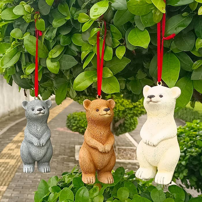 Bear Metal Hanging Garden Ornament Outdoor Home Decor for wholesale by Liffy