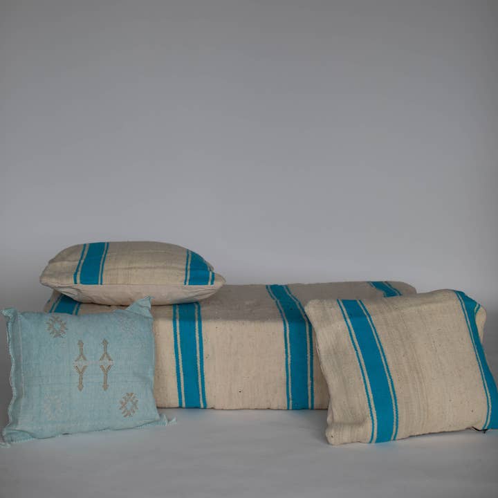 Voyage - Wholesale Throw pillow cover - Striped Moroccan Pillow Covers10