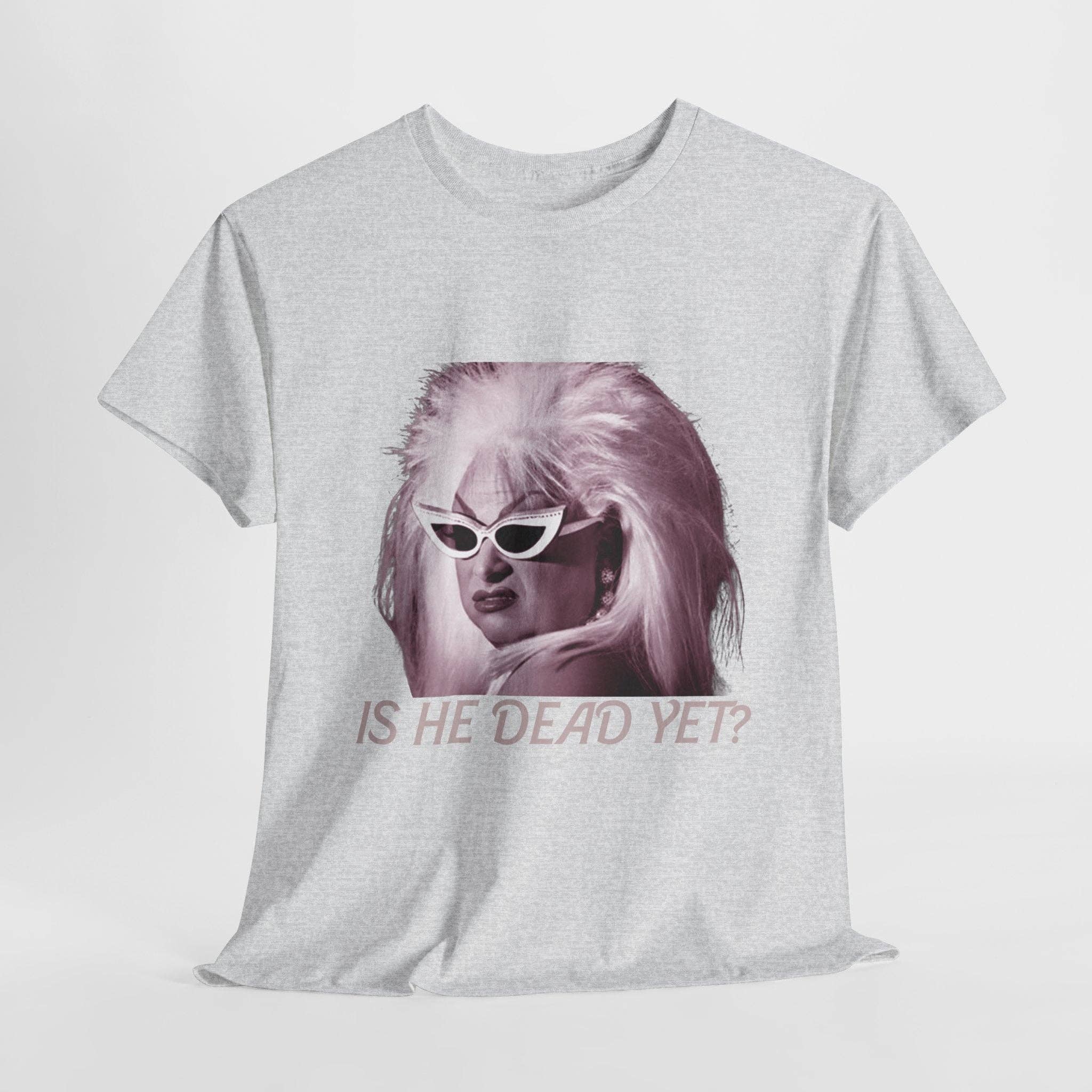 Kennidi Co. – wholesale T-shirts med screentryck – Unisex – Divine - Är han död än T-shirt5