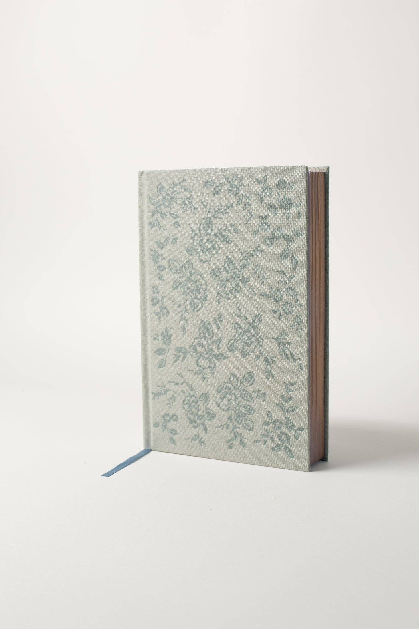Flowerie - Wholesale Sketchbook/Sketchpad - Daydreamer Linen Sketchbook - Embossed Green Floral Journal5