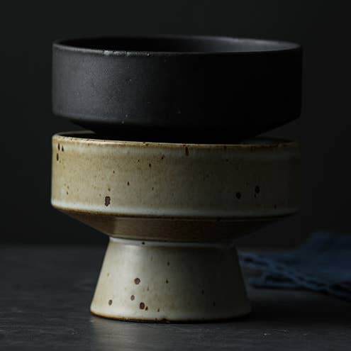 Gohobi (We cover U.S. import duties) - Wholesale Decorative Plate/Dish/Bowl - Gohobi Handmade Ceramic Raised Stand Bowl6