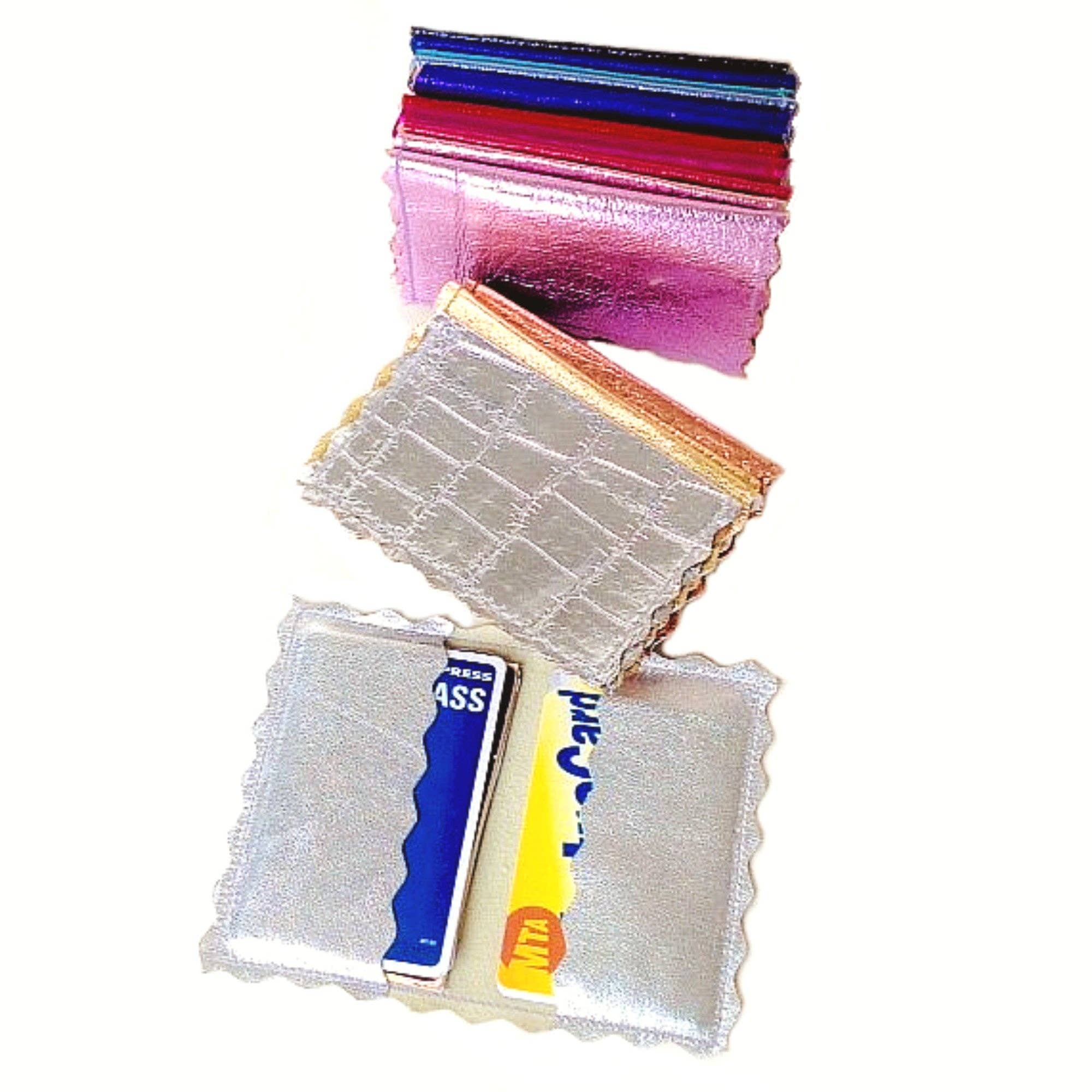 Bambina di Cioccolato - Wholesale Card Holder - Women's - Scalloped Metallic Leather Business Card Holder3