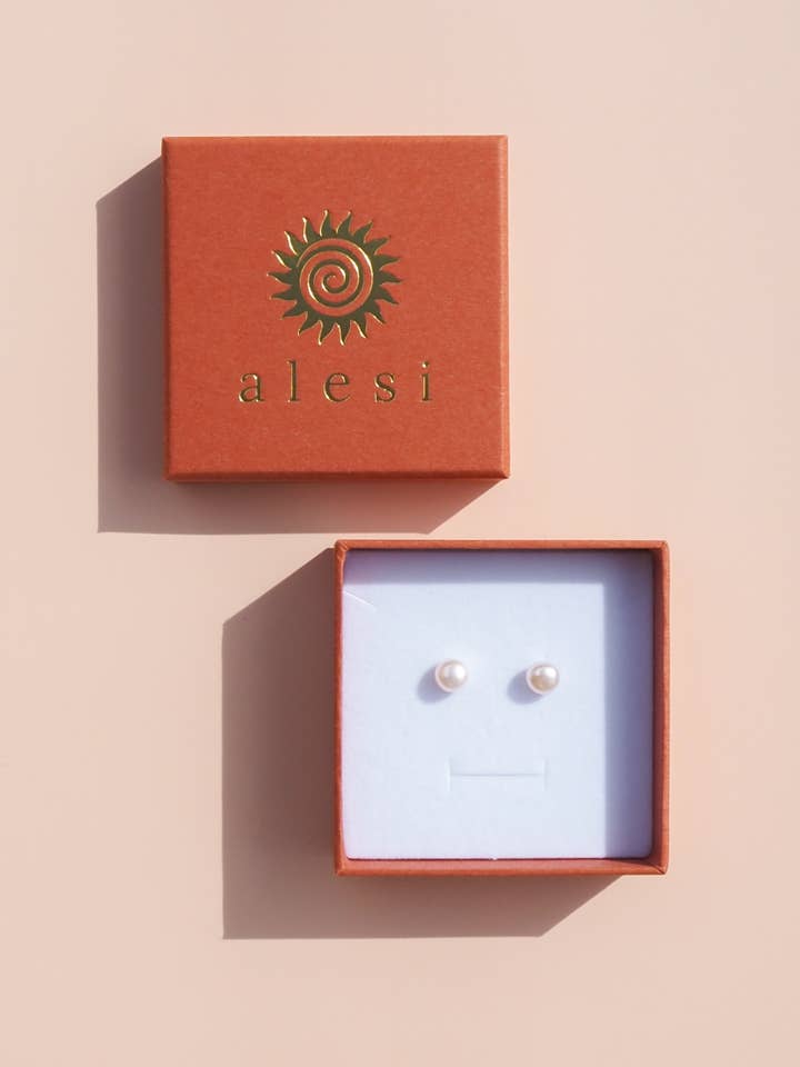Pearl Studs 925 Sterling Silver for wholesale by Alesi Jewellery